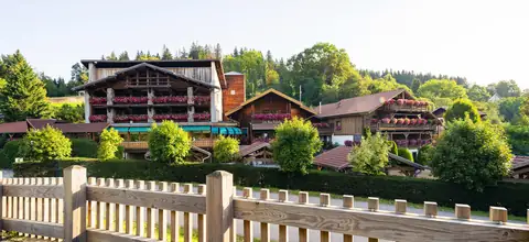 Les Bas Rupts — photograph from its Authentic Hotels & Cruises profile