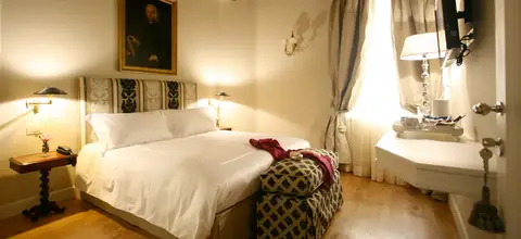 Crossing Condotti — photograph from its Authentic Hotels & Cruises profile