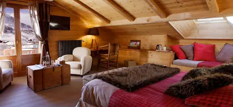 Hôtel-Châlet Les Cimes — photograph from its Authentic Hotels & Cruises profile