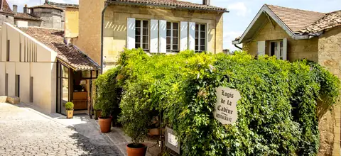 Logis de la Cadène — photograph from its Authentic Hotels & Cruises profile