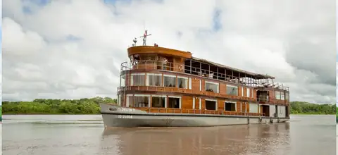 Delfin II — photograph from its Authentic Hotels & Cruises profile