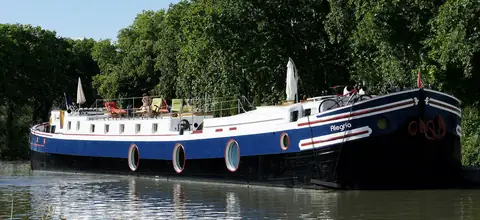 Péniche Alégria — photograph from its Authentic Hotels & Cruises profile
