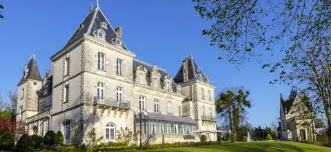 Château de Mirambeau — photograph from its Authentic Hotels & Cruises profile